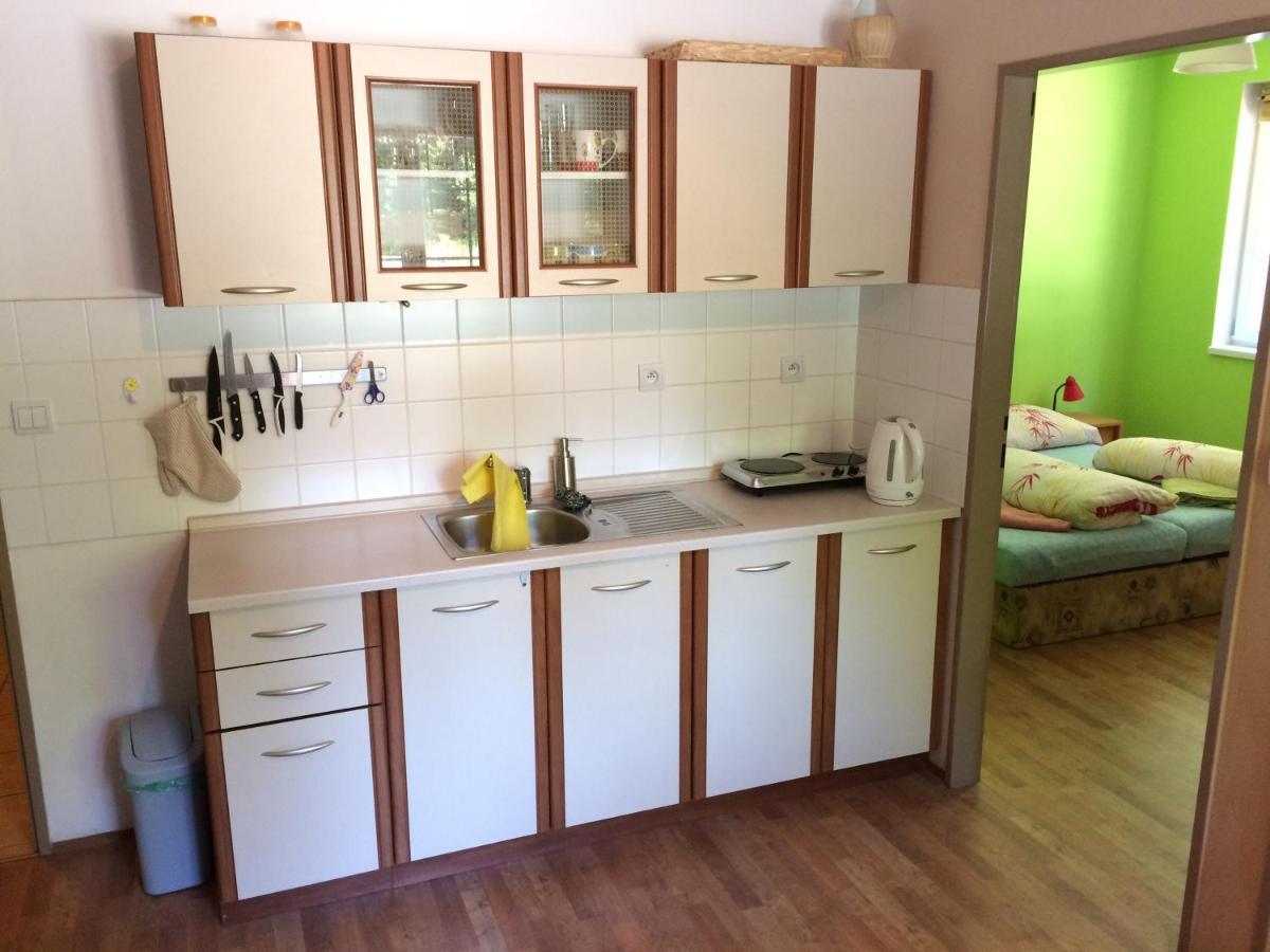 Apartman Orbit Карлов Екстериор снимка
