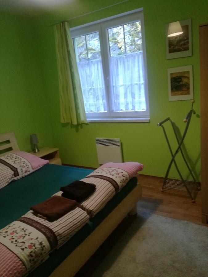 Apartman Orbit Карлов Екстериор снимка