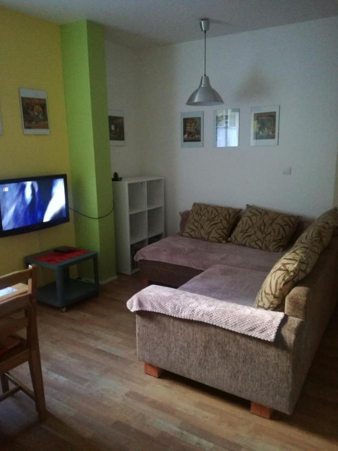 Apartman Orbit Карлов Екстериор снимка