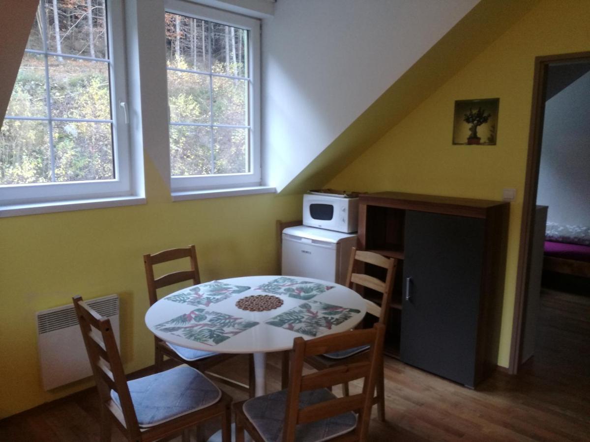 Apartman Orbit Карлов Екстериор снимка